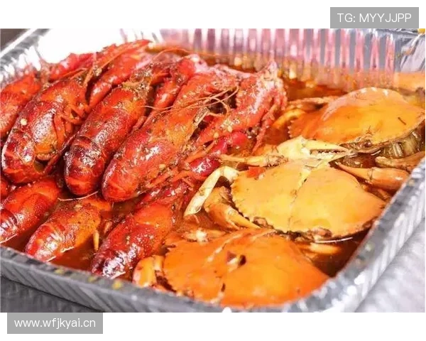 山口茜每天吃三顿饭还得算着卡路里，我连外卖自由都没有